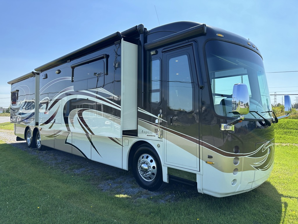 VR Classe A Entegra Coach 2014 à vendre