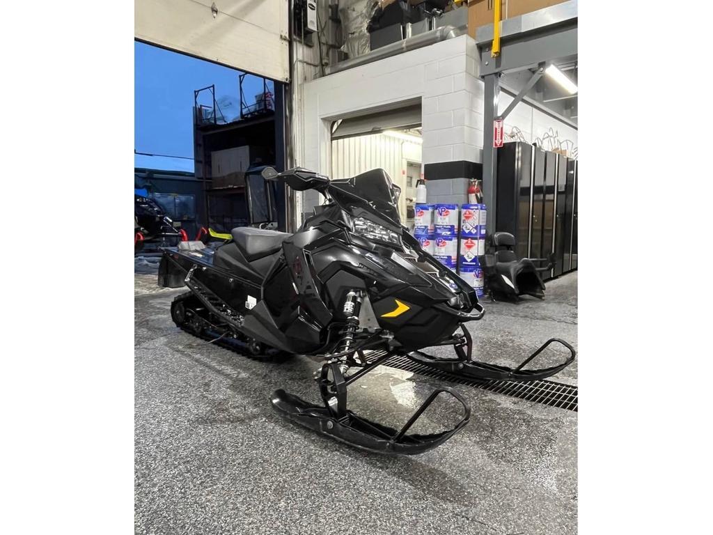 Motoneige Polaris  2019 à vendre
