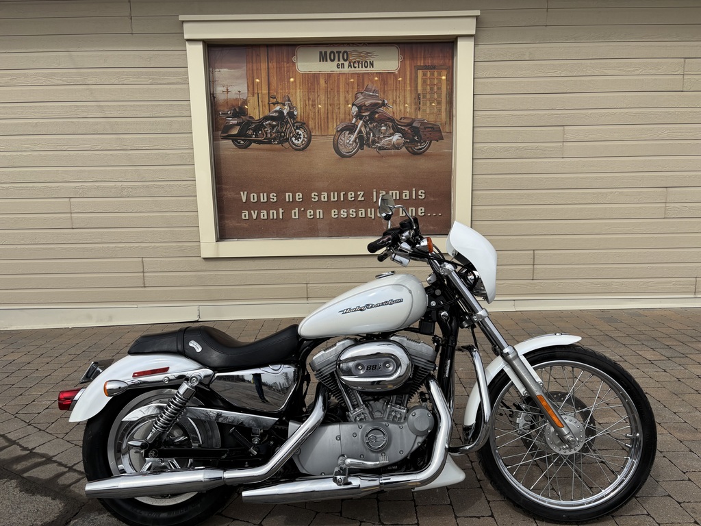 Moto routière/cruiser Harley-Davidson 2004 à vendre