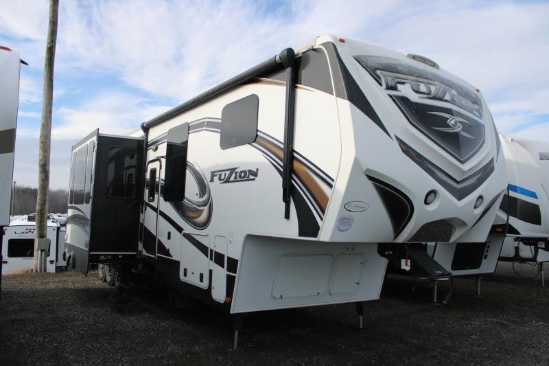 Caravane à sellette Keystone RV  2014 à vendre