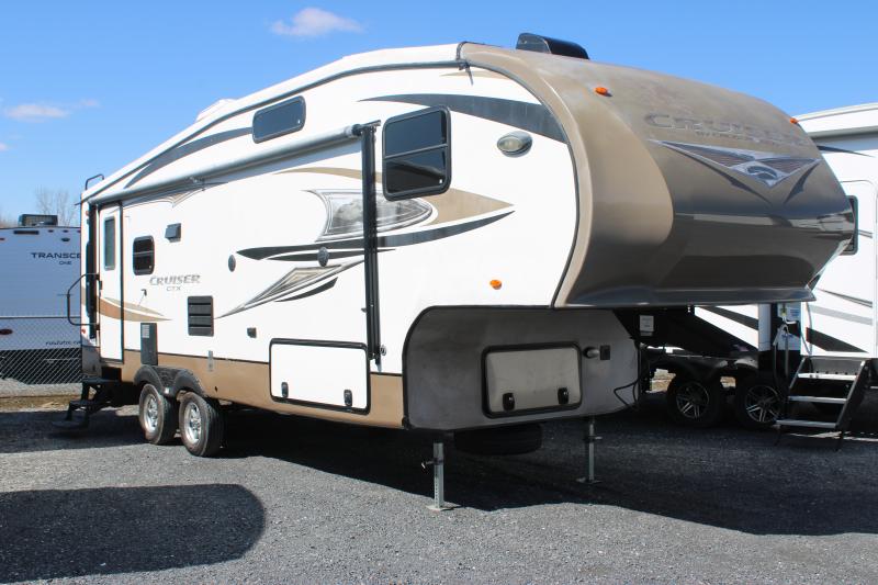 Fifth Wheel Crossroads  2012 à vendre