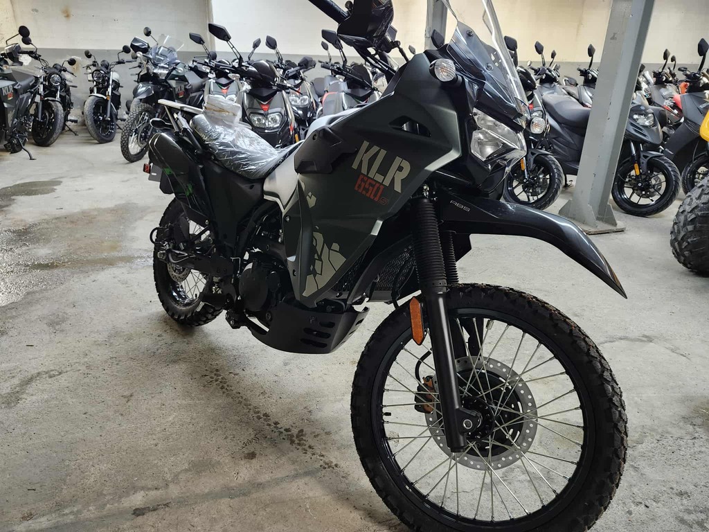 Moto double usage Kawasaki 2025 à vendre