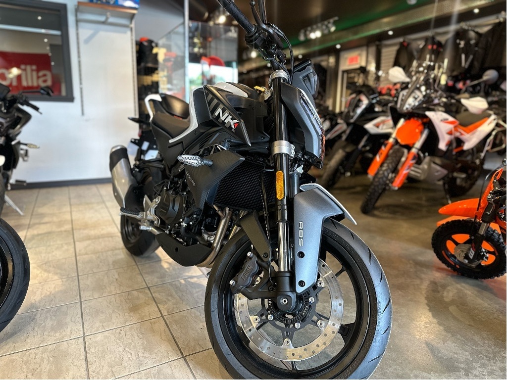 Moto routière/cruiser CFMOTO 2024 à vendre