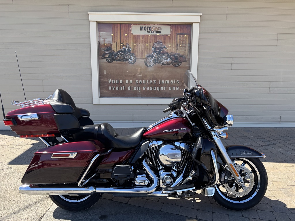 Moto routière/cruiser Harley-Davidson 2014 à vendre