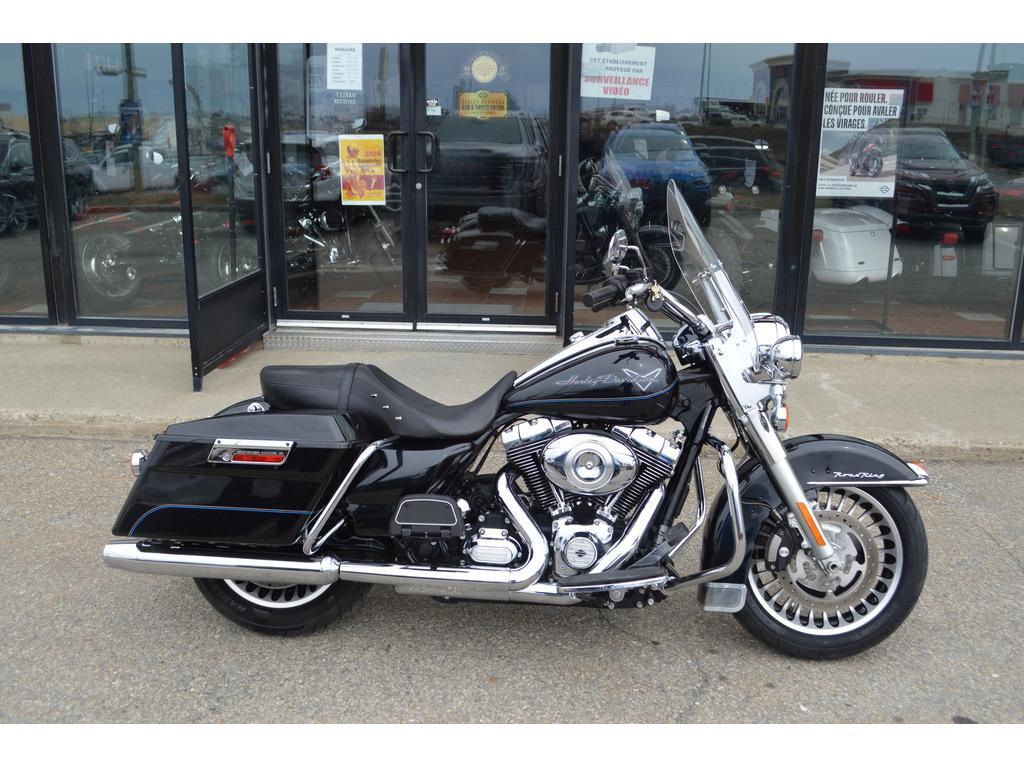 Moto tourisme Harley-Davidson  2012 à vendre