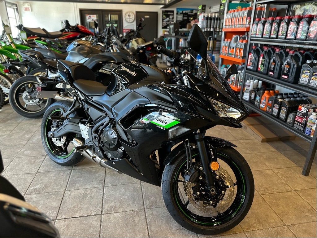 Moto routière/cruiser Kawasaki Ninja 650 ABS 2025 à vendre