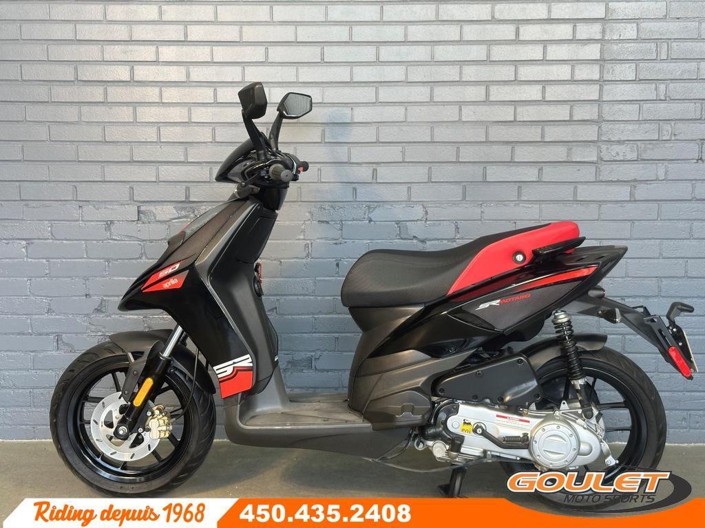 Scooter Aprilia  2015 à vendre