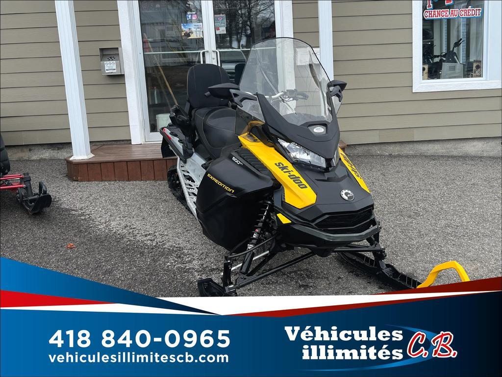 Motoneige Ski-Doo 2024 à vendre
