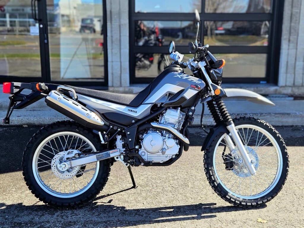 Moto double usage Yamaha 2025 à vendre