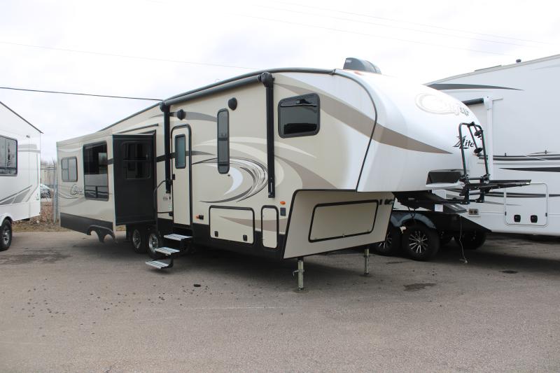 Caravane à sellette Keystone RV  2017 à vendre