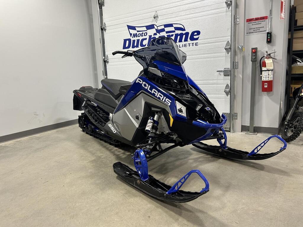 Snowmobile Polaris  2021 à vendre