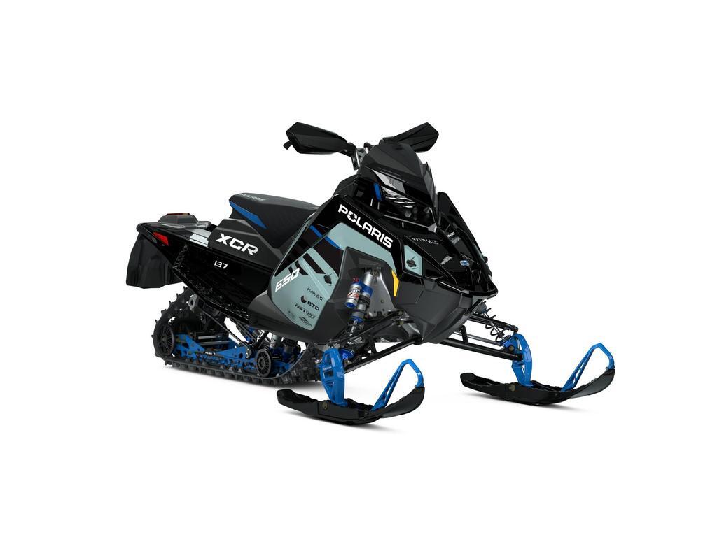 Polaris 650 INDY XCR 137 2026Photo 1