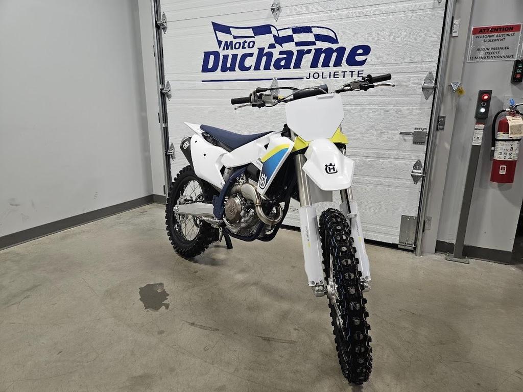 Motocross  Husqvarna  2025 à vendre