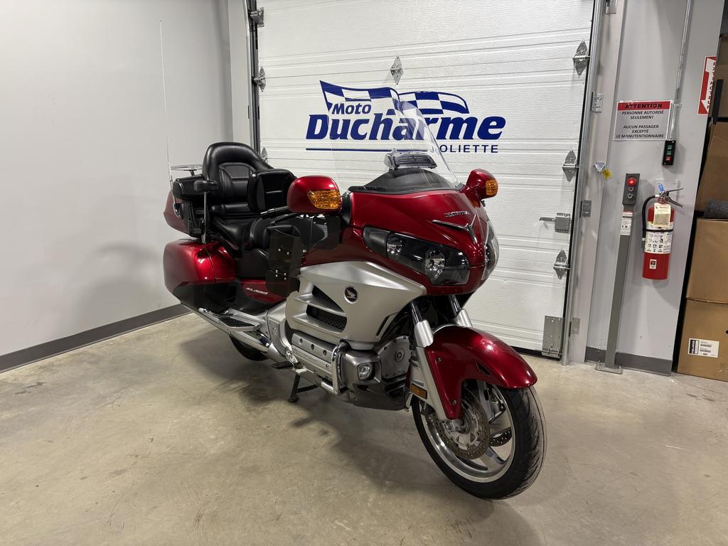 Motorcycle Tourism Honda  2012 à vendre