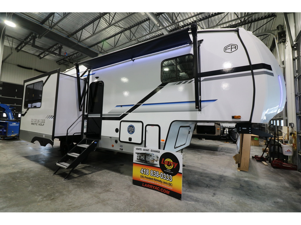 Caravane à sellette Arctic Wolf  2026 à vendre