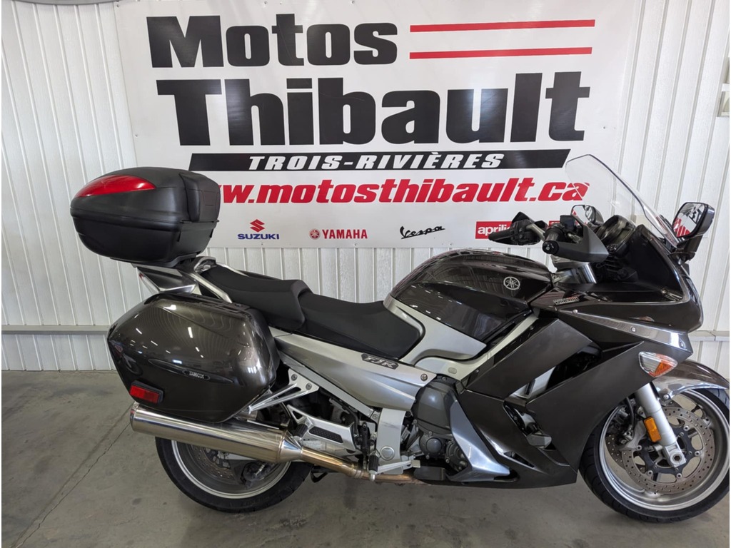 Moto tourisme Yamaha 2009 à vendre