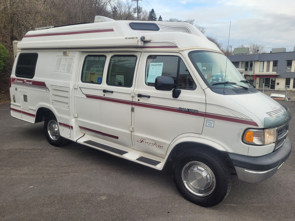 VR Classe B Leisure Travel Vans 1994 à vendre