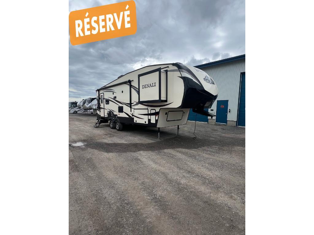 Caravane à sellette Denali 2016 à vendre