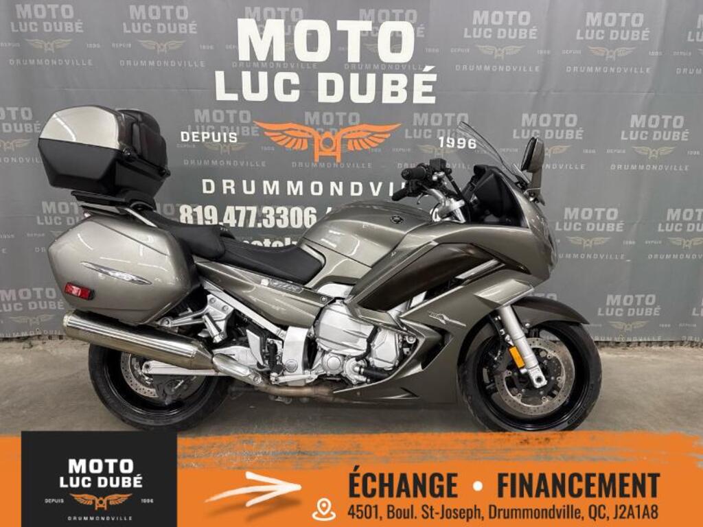 Moto tourisme Yamaha 2013 à vendre