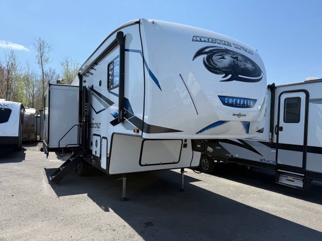 Caravane à sellette Forest River 2024 à vendre