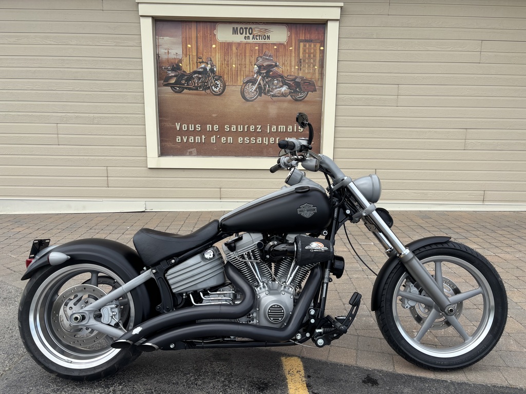 Moto routière/cruiser Harley-Davidson 2009 à vendre