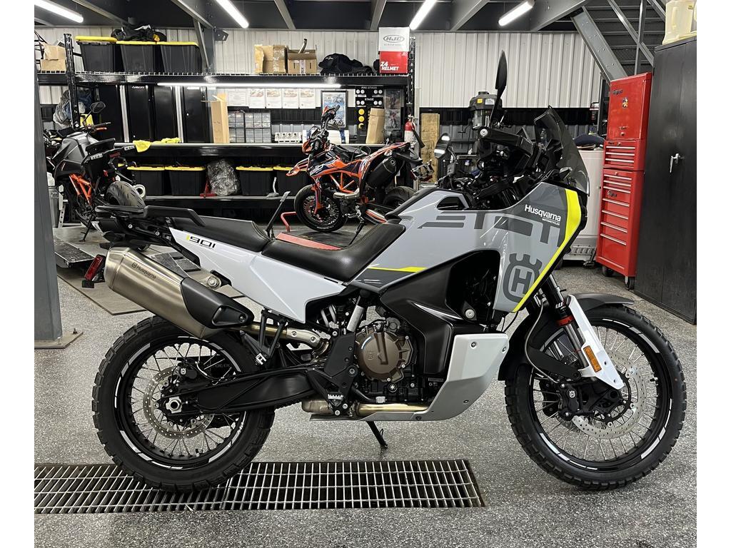 Moto double usage Husqvarna 2024 à vendre