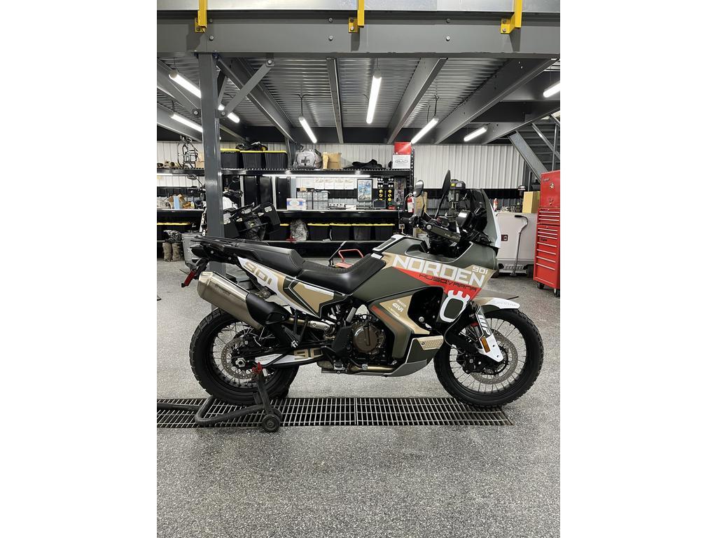 Moto double usage Husqvarna 2024 à vendre