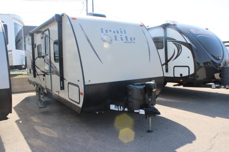 Roulotte R-Vision  2014 à vendre