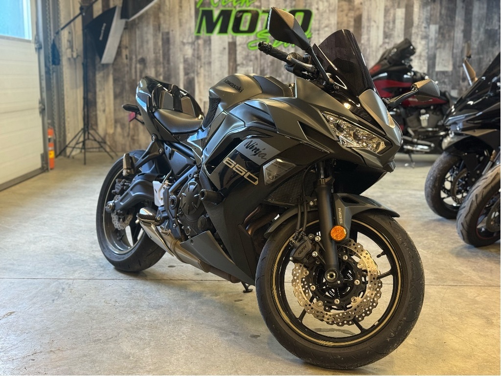 Moto routière/cruiser Kawasaki  2024 à vendre