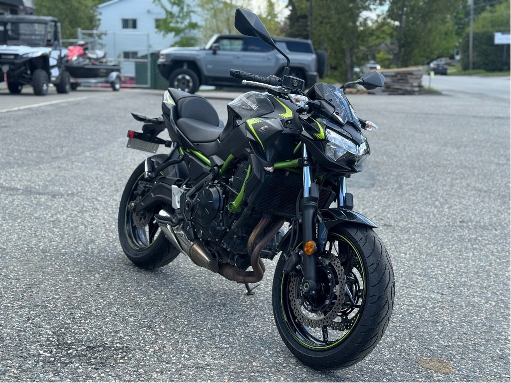 Moto routière/cruiser Kawasaki  2022 à vendre