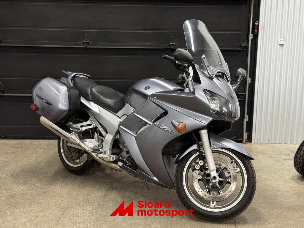 Moto tourisme Yamaha 2004 à vendre