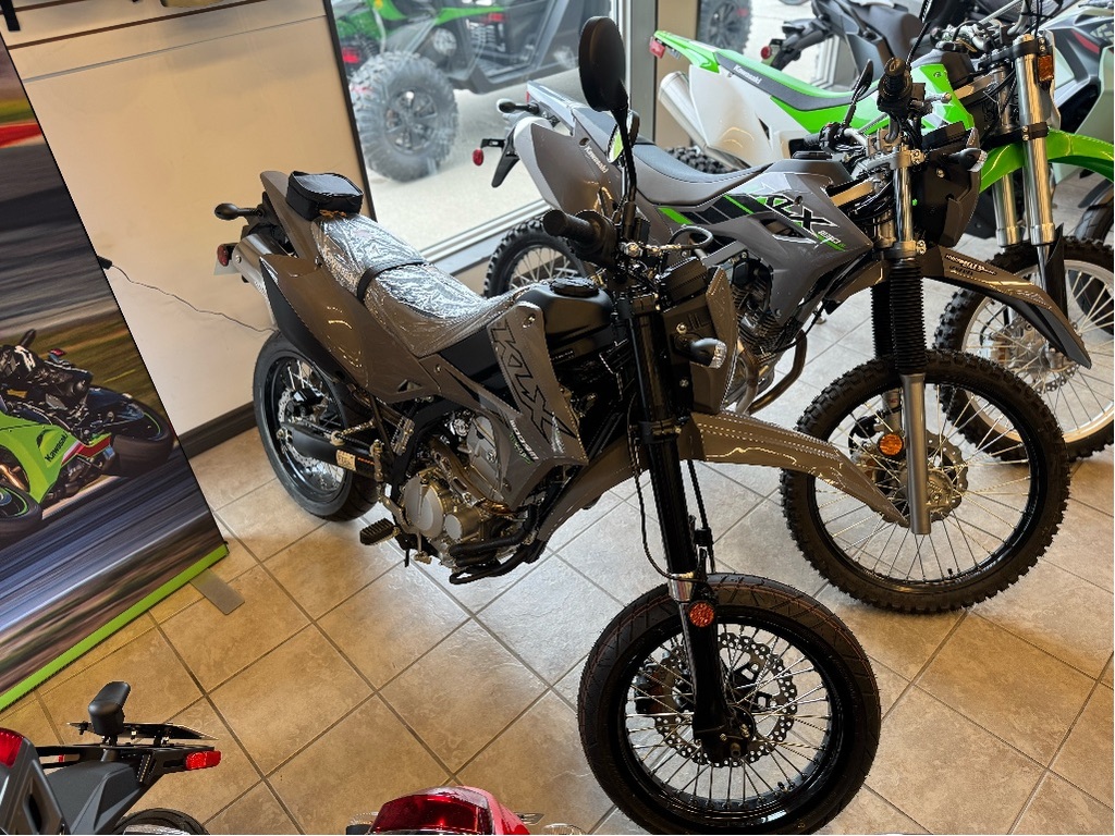 Moto double usage Kawasaki 2024 à vendre
