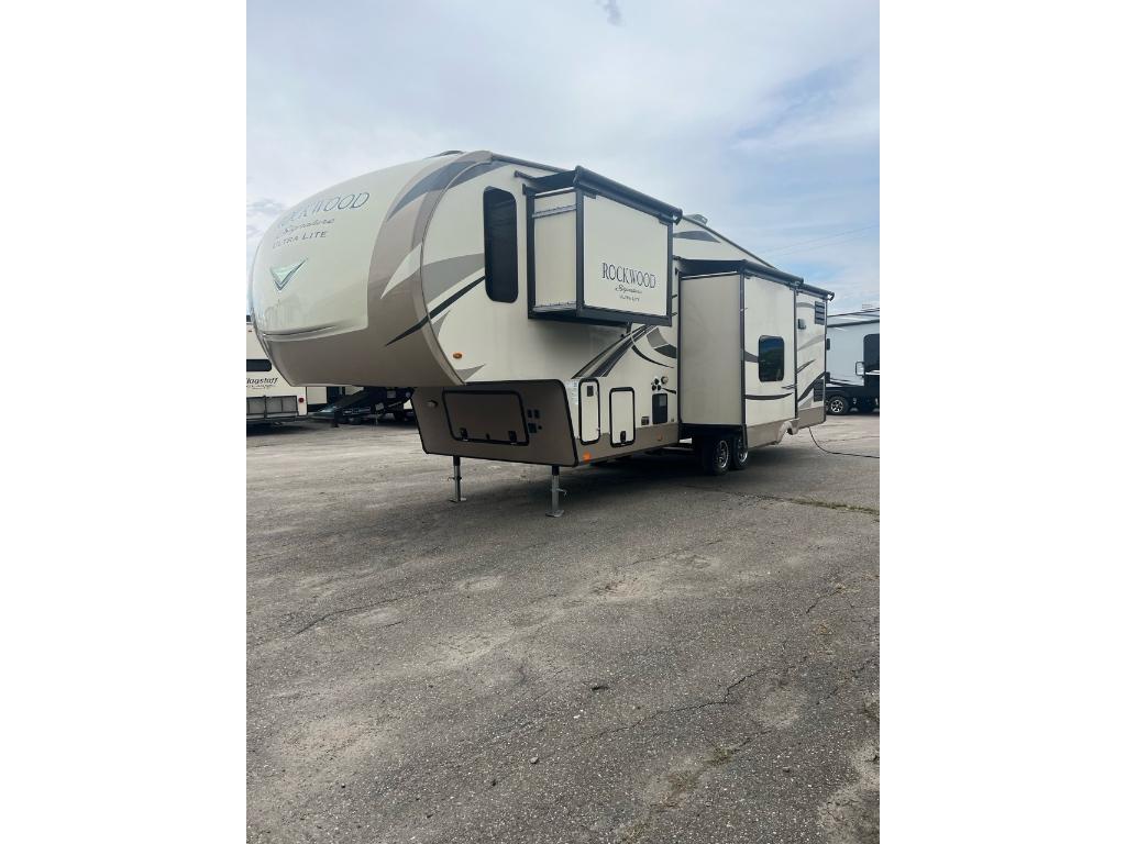 Caravane à sellette Forest River 2018 à vendre