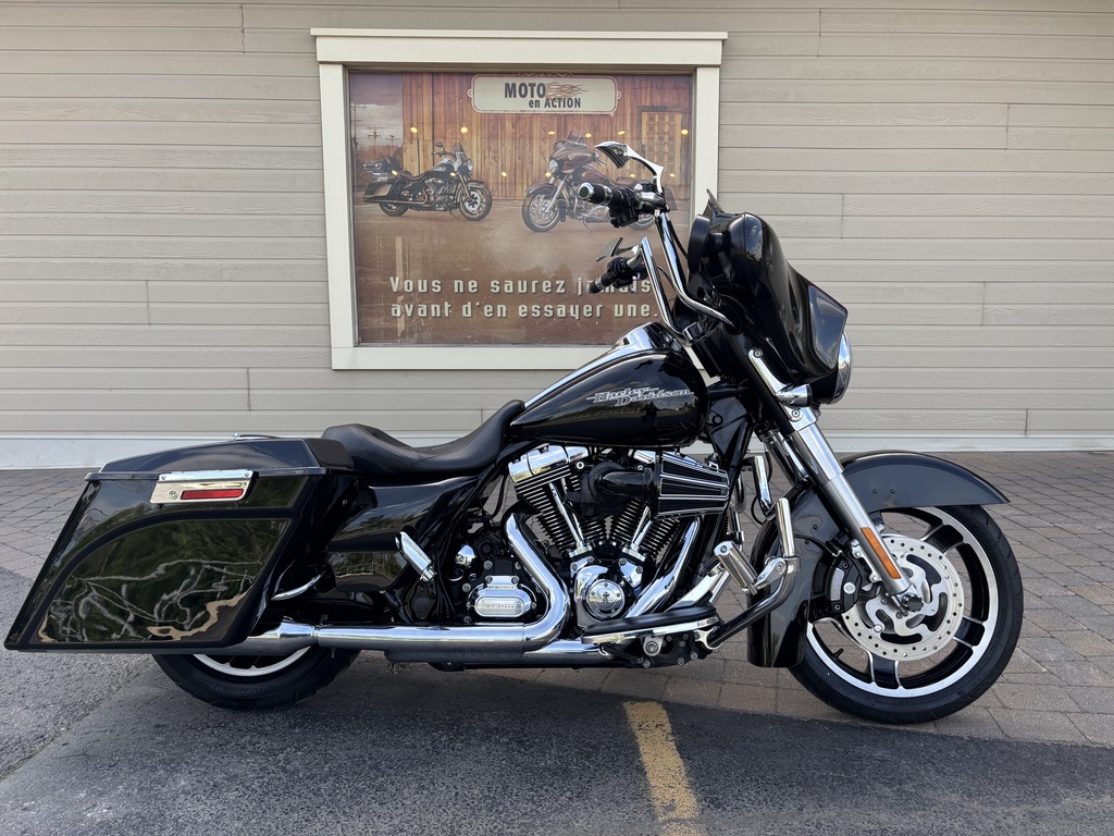 Motorcycle Tourism Harley-Davidson  2013 à vendre