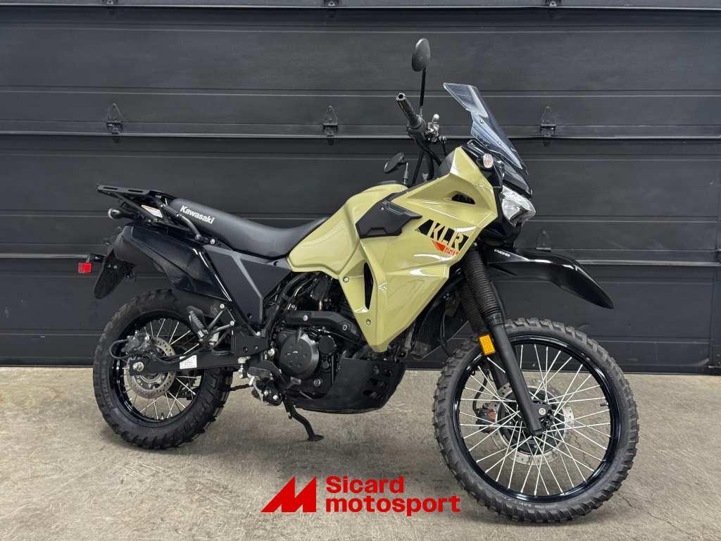 Moto double usage Kawasaki 2021 à vendre