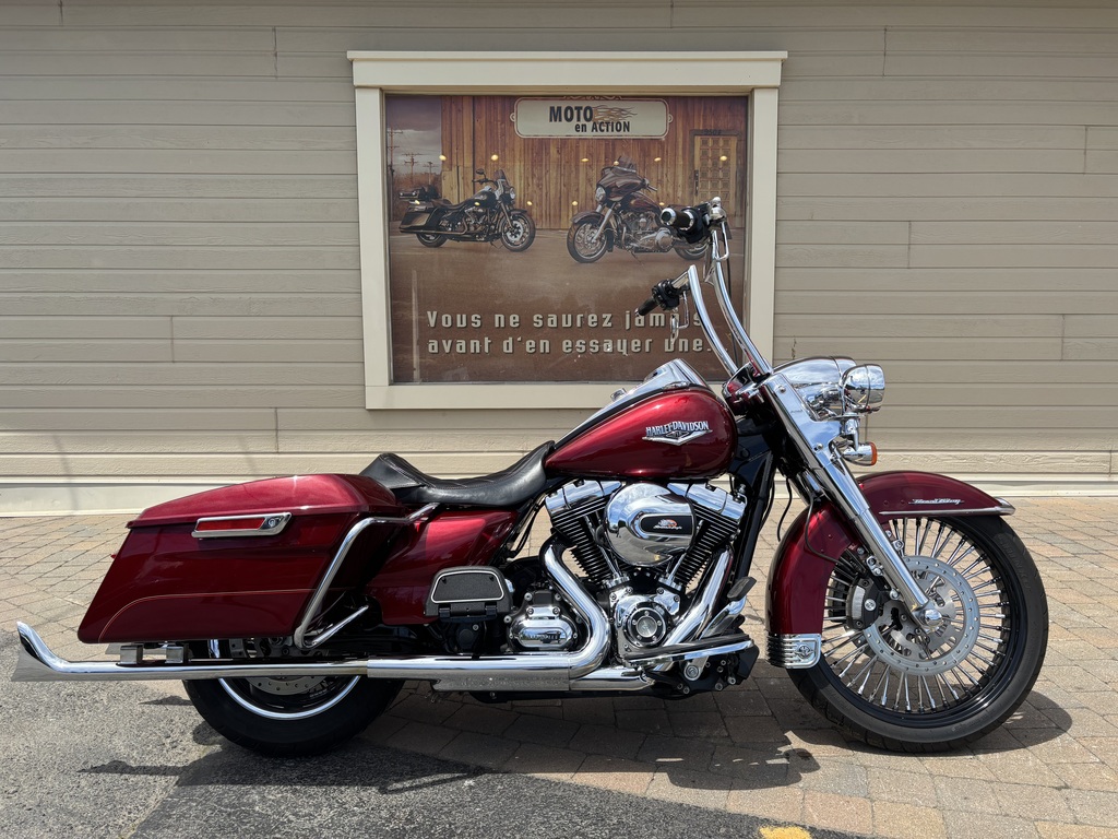 Moto routière/cruiser Harley-Davidson 2016 à vendre
