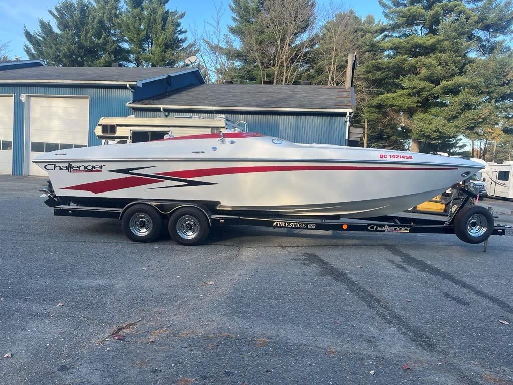 Bateau haute-performance Challenger Offshore 2007 à vendre