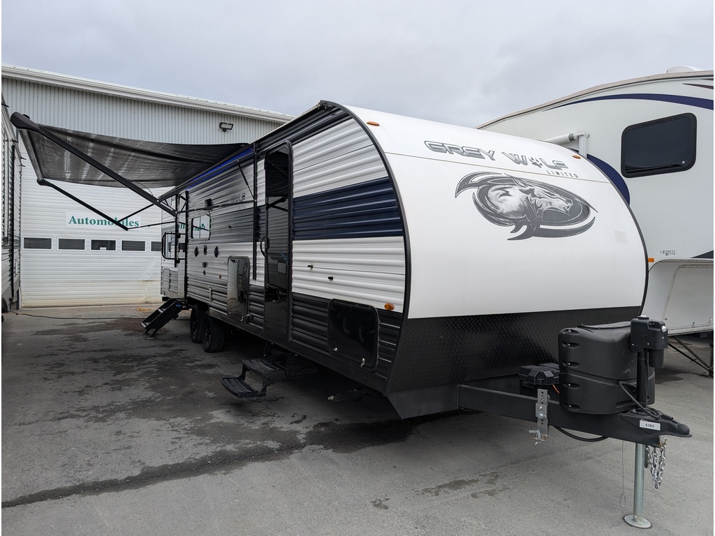 Roulotte Grey Wolf 2023 à vendre