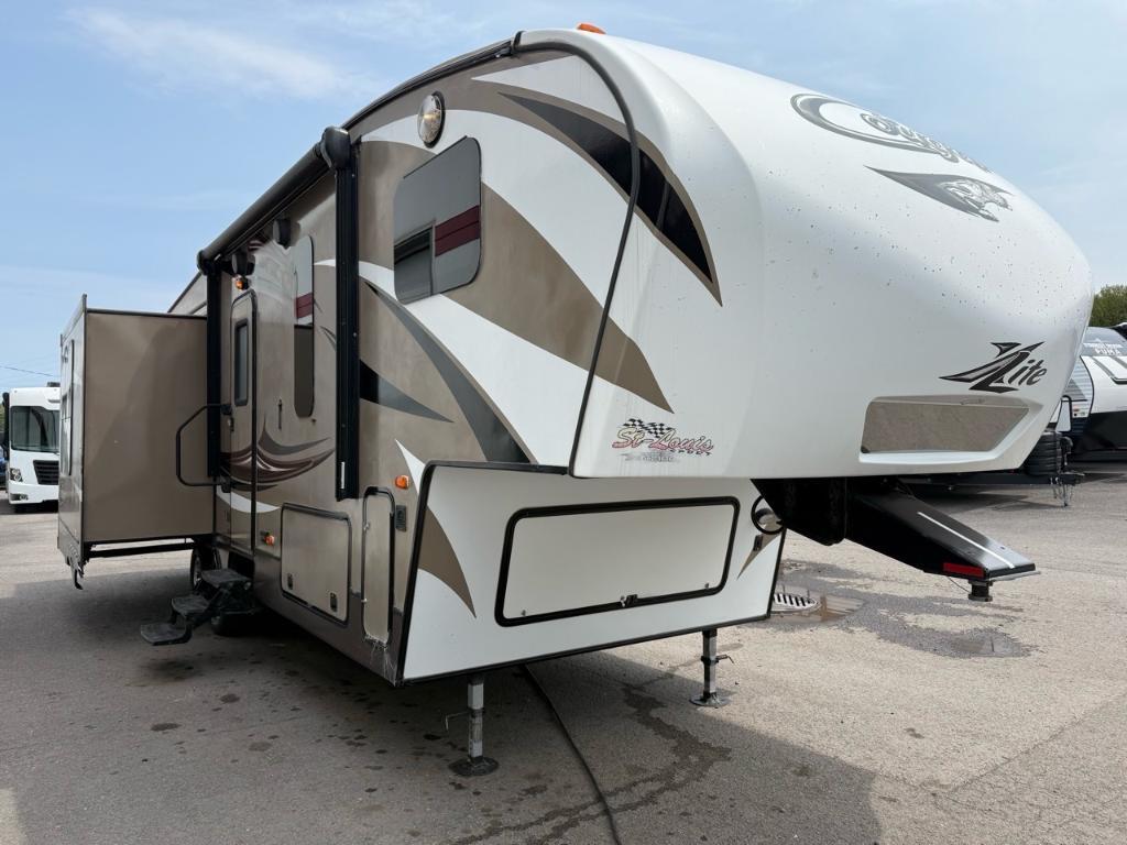 Caravane à sellette Keystone RV 2015 à vendre