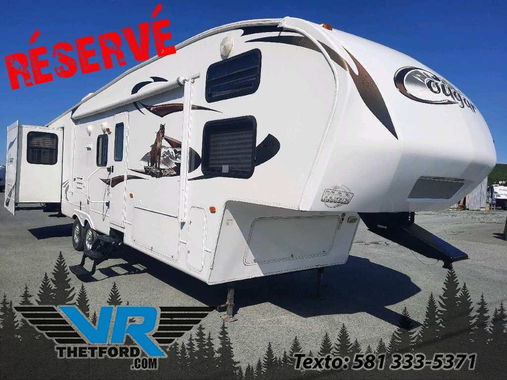 Caravane à sellette Keystone RV 2011 à vendre