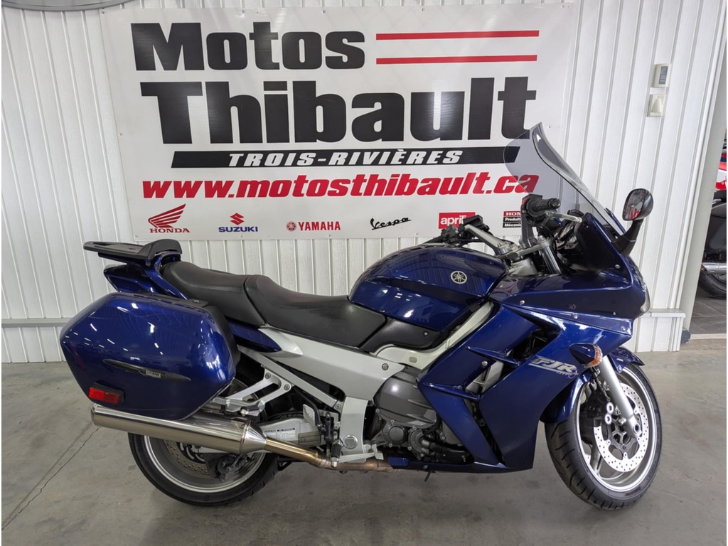 Moto tourisme Yamaha 2005 à vendre