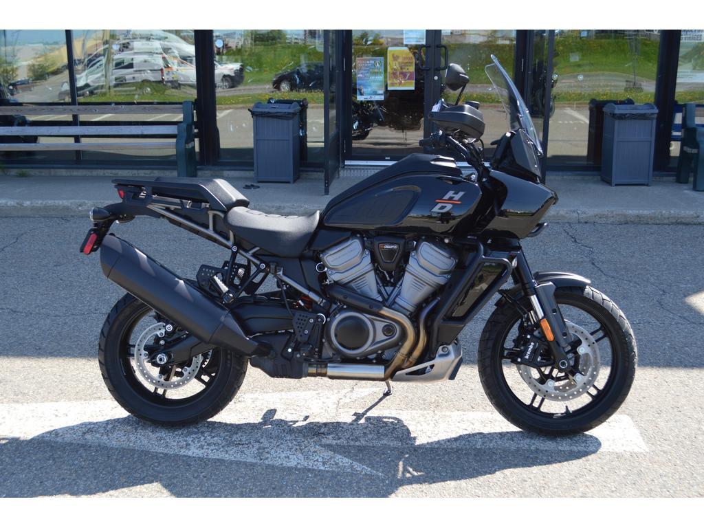 Moto double usage Harley-Davidson  2023 à vendre