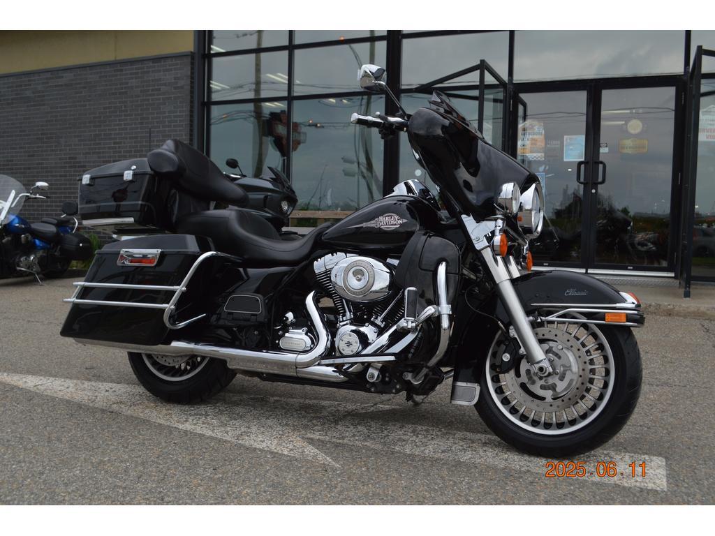 Moto tourisme Harley-Davidson  2012 à vendre