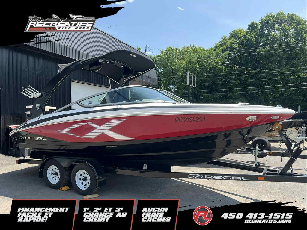 Bateau sport Regal 2013 à vendre