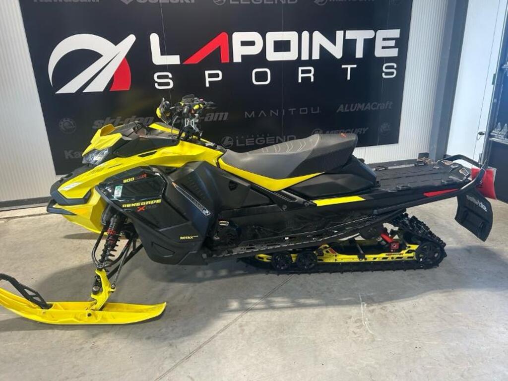 Motoneige Ski-Doo 2022 à vendre