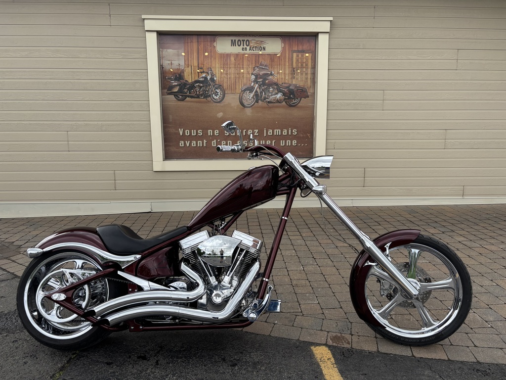Moto routière/cruiser Big Dog 2006 à vendre