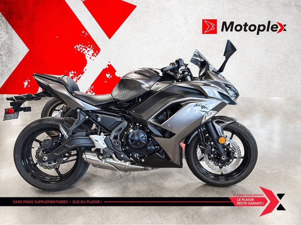 Road Bike and cruiser motorcyle Kawasaki  2021 à vendre
