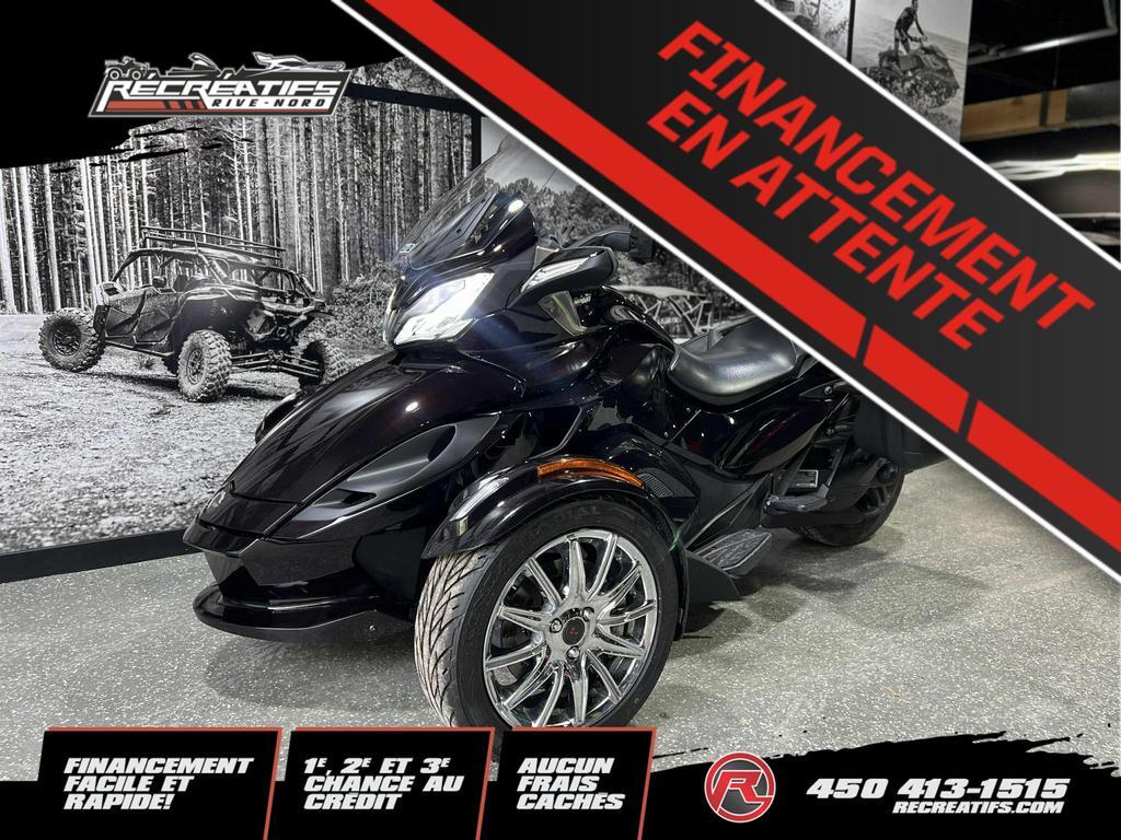 Moto 3 roues Can-Am Spyder ST SE5 2014 à vendre