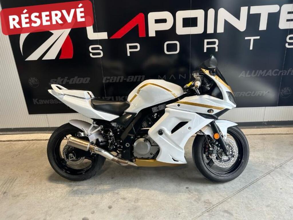 Moto routière/cruiser Suzuki  2009 à vendre