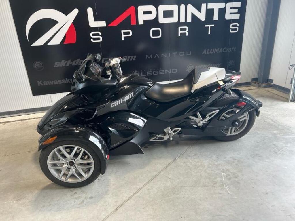 Moto 3 roues Can-Am 2015 à vendre